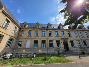 Rénovation toiture campus numérique 47 par Archi Conseil