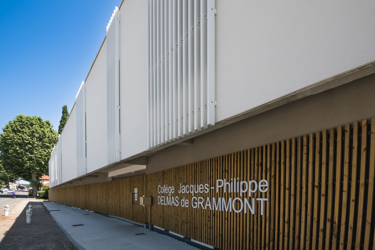 Collège DELMAS DE GRAMMONT par ARCHI CONSEIL