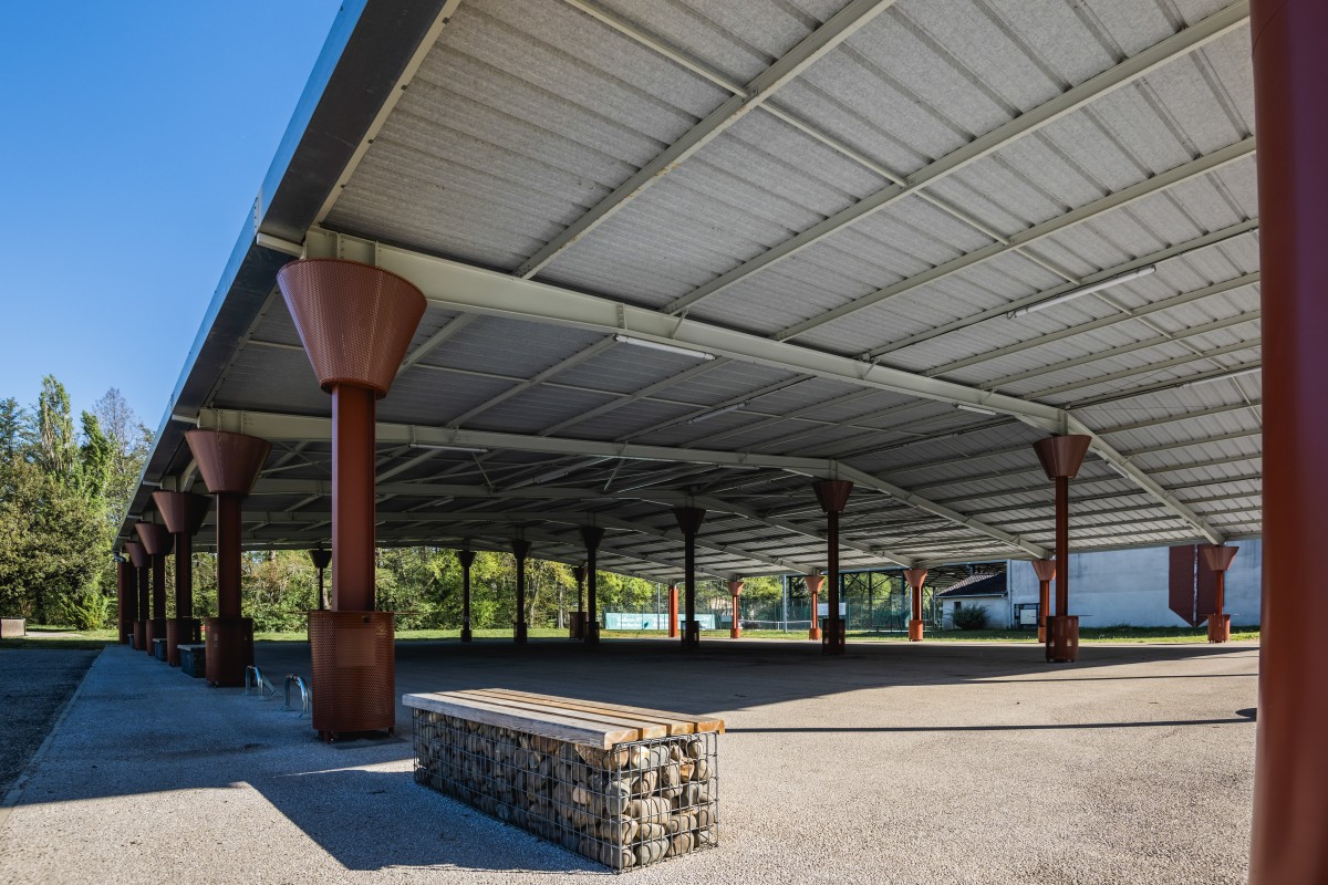 HALLE DES FÊTES PHOTOVOLTAÏQUE par ARCHI CONSEIL