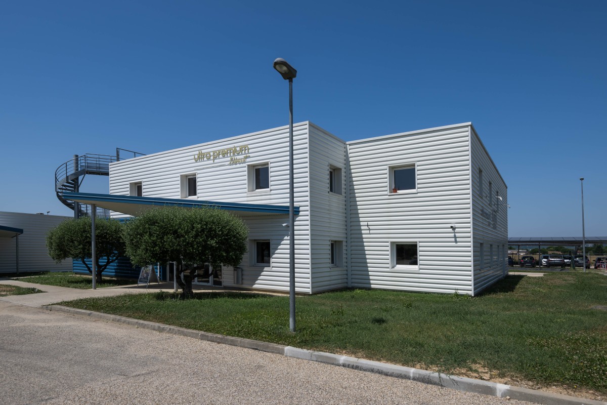 Boutique et bureaux ULTRA PREMIUM par ARCHI CONSEIL